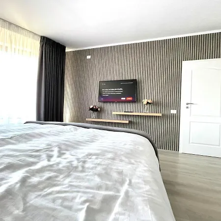 Baneasa Luxury Apartaments Bucarest Esterno foto
