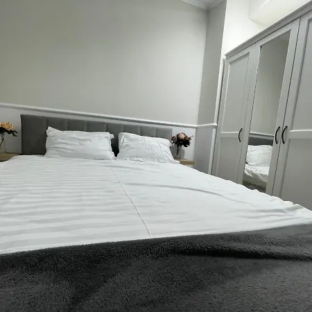 Baneasa Luxury Apartaments Bucarest Esterno foto