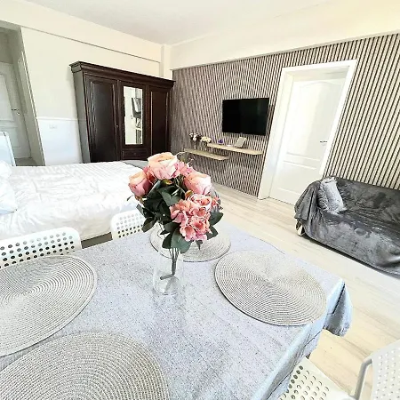Baneasa Luxury Apartaments Bucarest Esterno foto